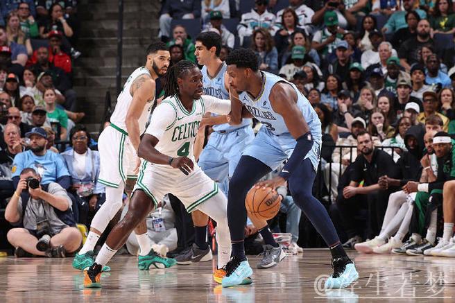 塔图姆砍下25分14篮板 凯尔特人客场击败灰熊