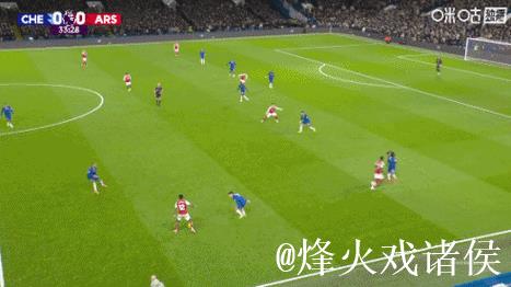 英超-查洛巴梅里诺破门 十人切尔西1-1阿森纳