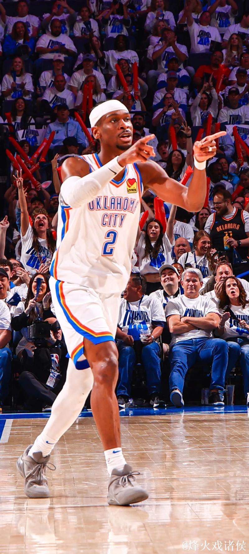 亚历山大砍40分雷霆豪取12连胜 灰熊力克太阳送其3连败